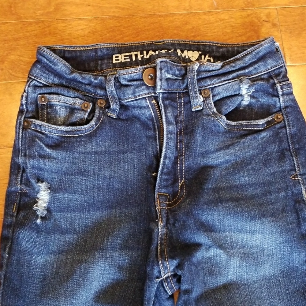Jeans - Picture 2 of 2